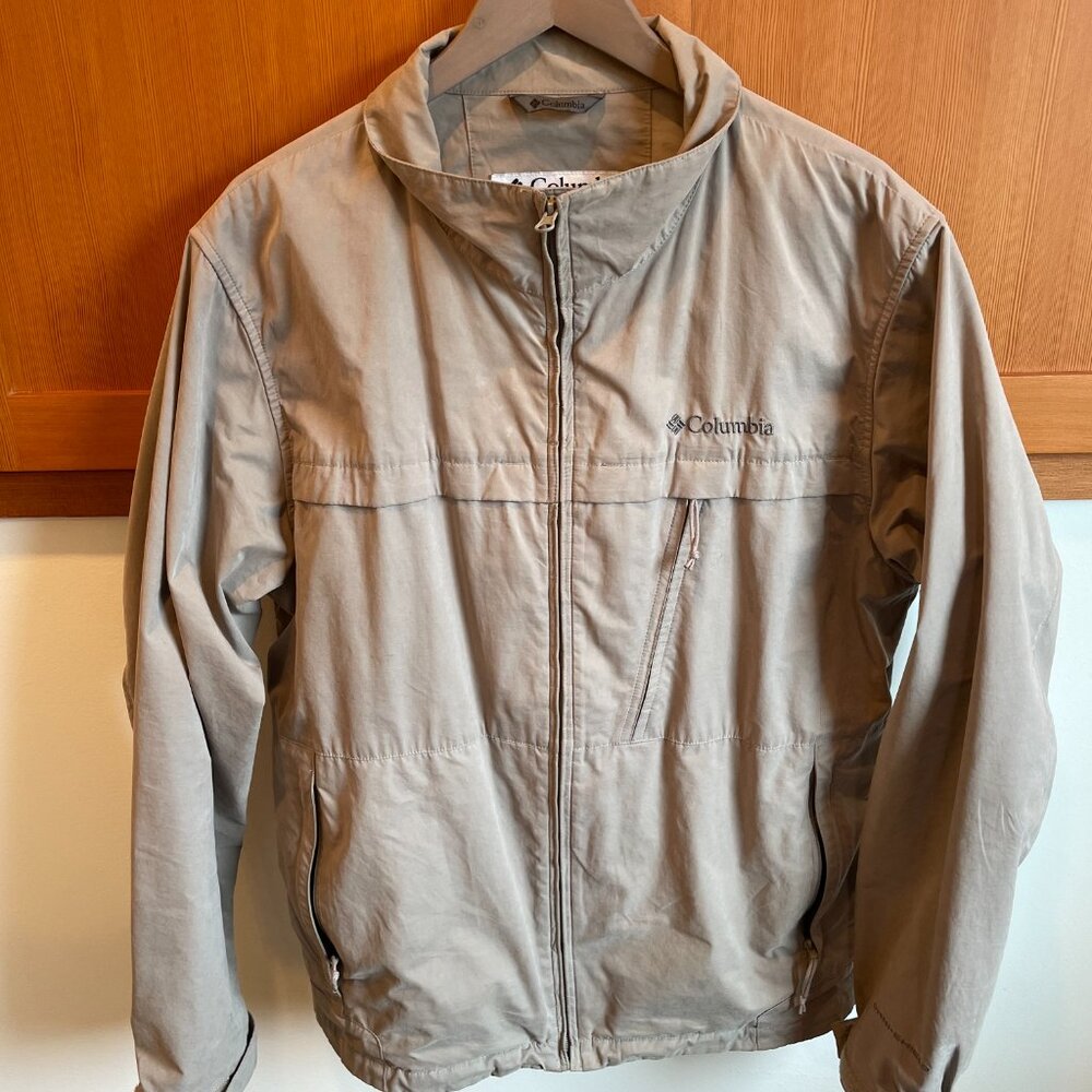 Columbia Sportswear lightweight jacket size Large